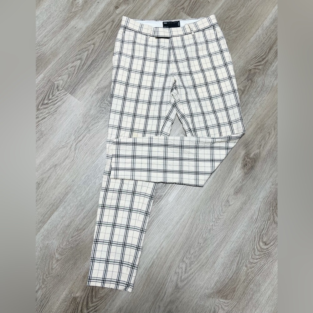 ASOS design straight leg zip front pant.